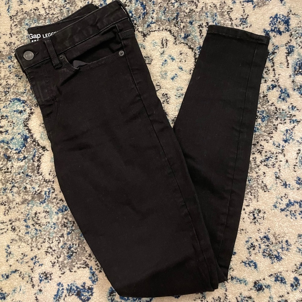 Black Skinny Jeans